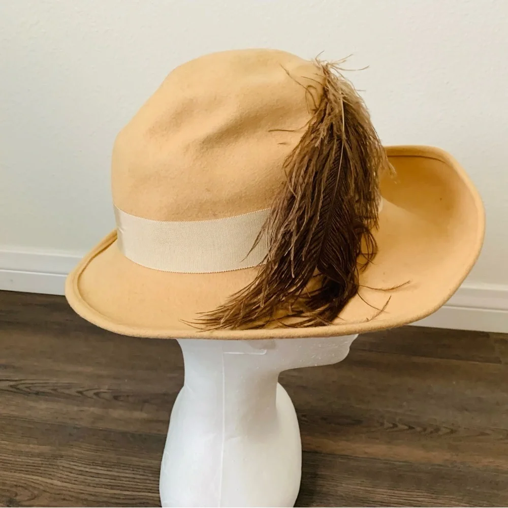 Miss Bierner wool hat